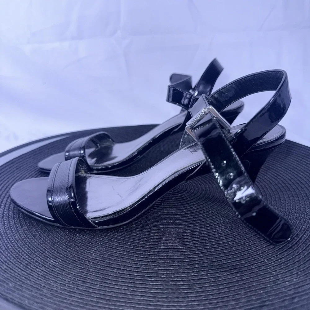Ralph Lauren Open Toe Black Shiny Leather Ankle Strap Heels Size 7B